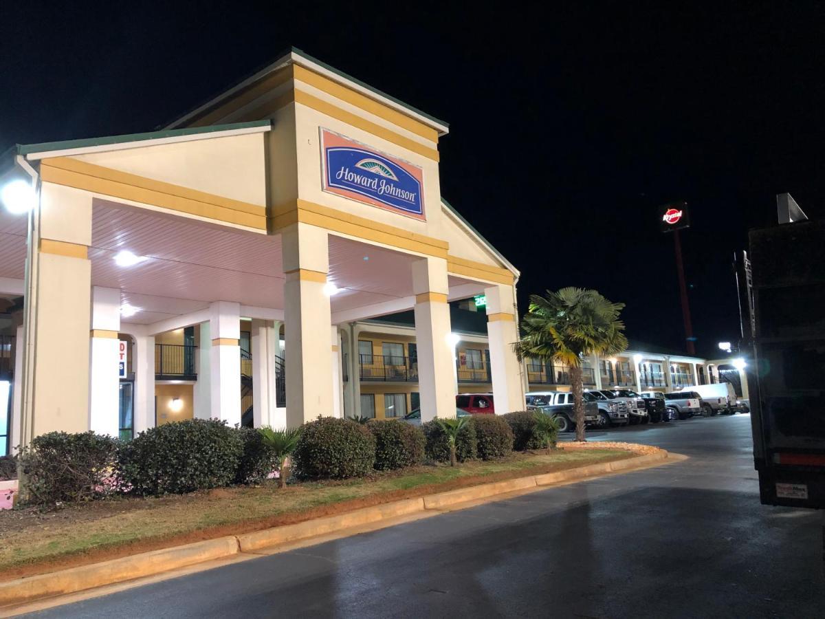 Howard Johnson By Wyndham Perry Ga Exterior photo